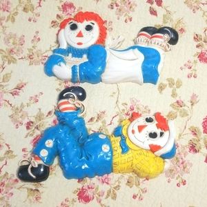 Vintage Raggedy Ann and Andy Wall Decor